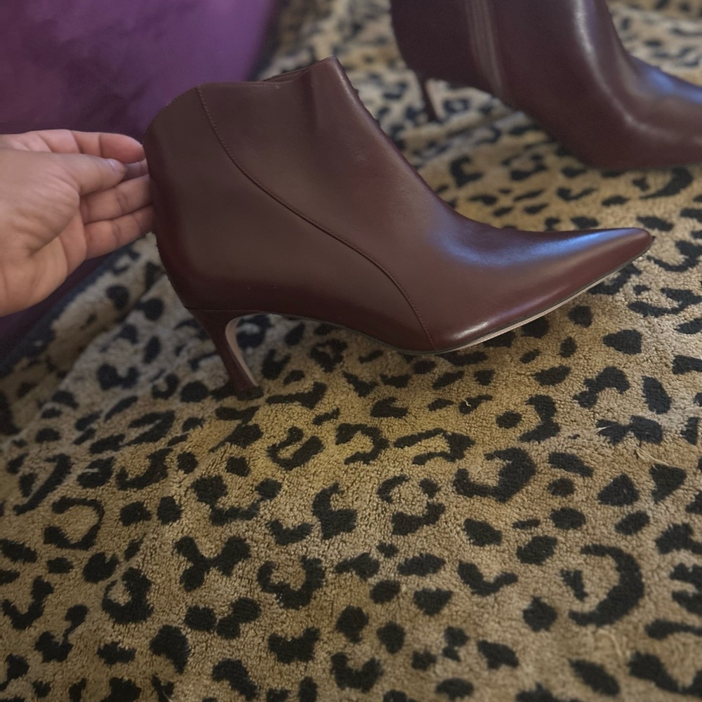Elegant Brown Ankle Boots